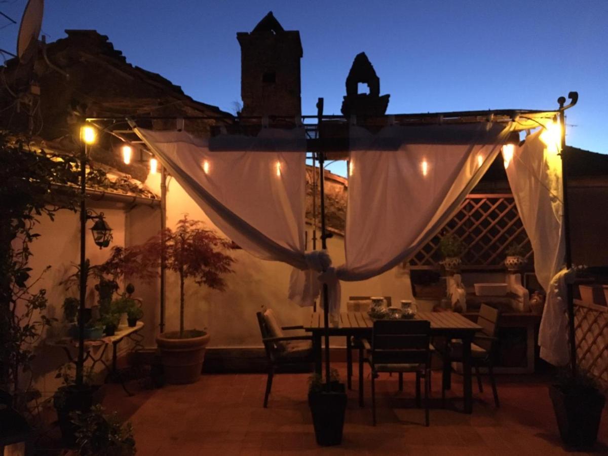 A Palazzo Fortebracci B&B Sutri Exteriér fotografie